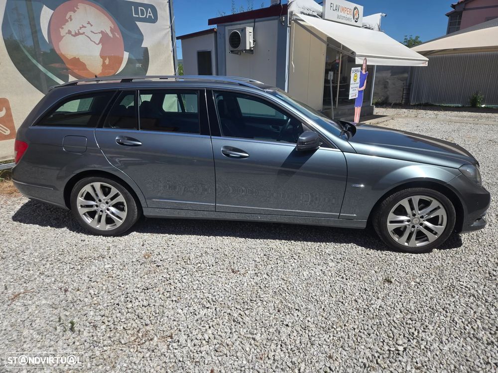Mercedes-Benz C 220 CDI DPF (BlueEFFICIENCY) Avantgarde - 4