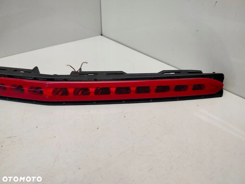 MERCEDES W207 09R- TRZECIE ŚWIATŁO STOP STOPU - 3