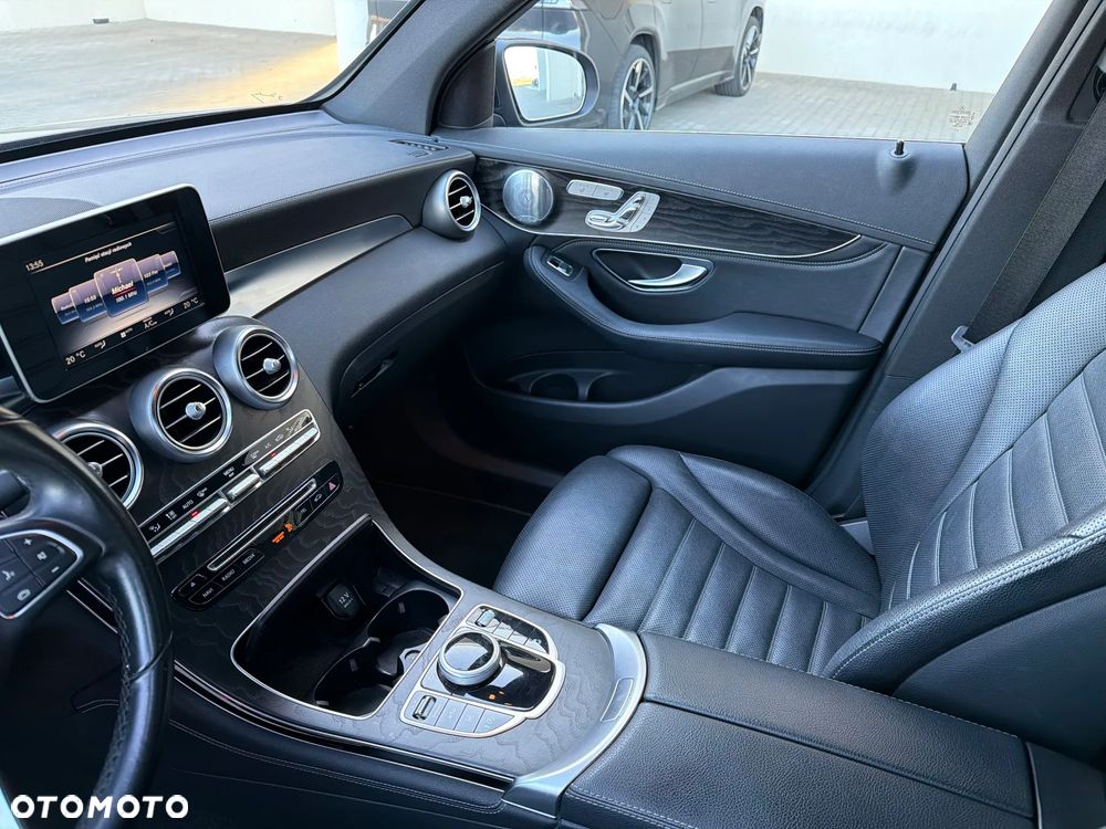 Mercedes-Benz GLC 220 d 4-Matic - 14