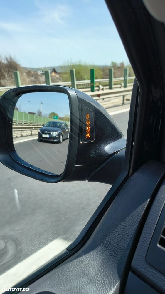 Volkswagen Multivan - 27