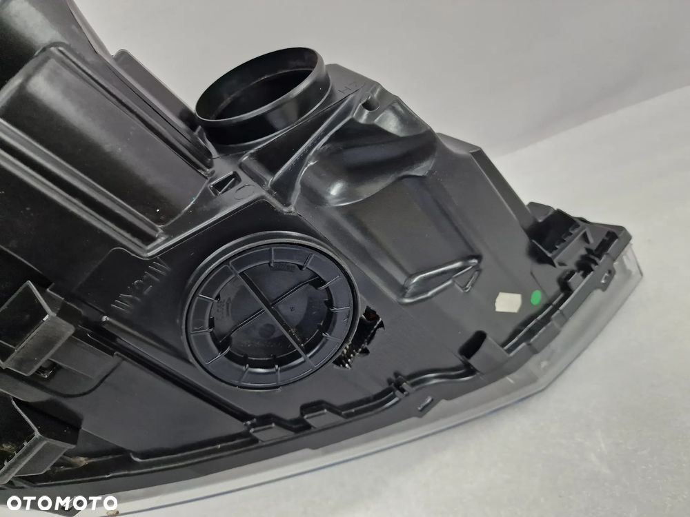 VW POLO 2G 17- LEWA ZWYKŁA LAMPA PRZEDNIA PRZÓD , NR 2G1941005 , NR AUKCJI LA163 - 11