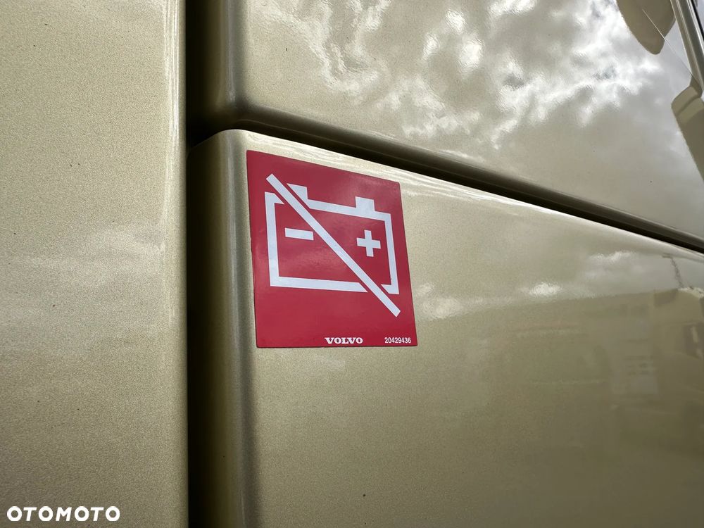 Volvo FH 4x2 460 I-Save Globetrotter XL 2024!!! - 13