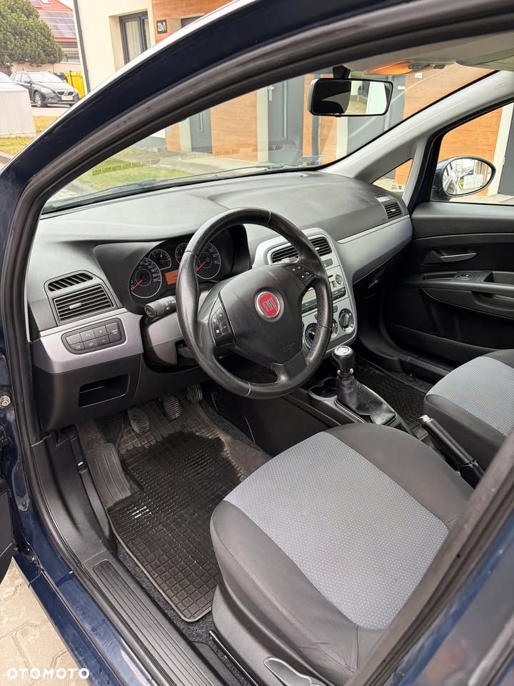 Fiat Punto - 6