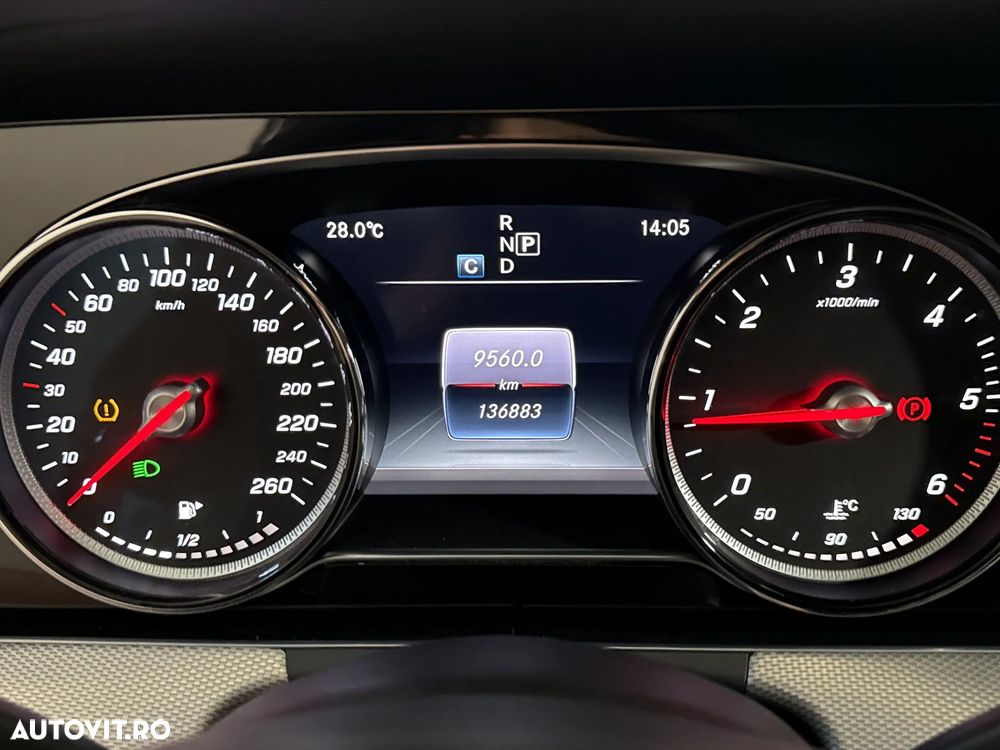 Mercedes-Benz E 200 d Aut. - 11
