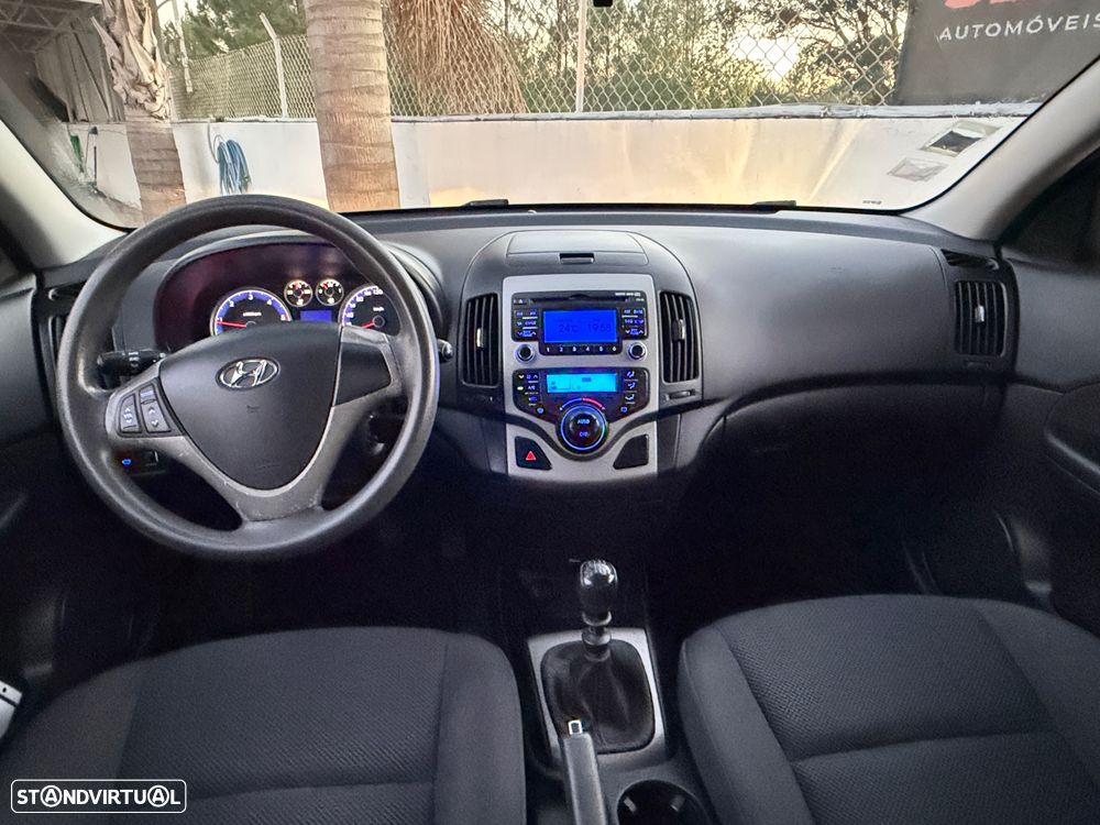 Hyundai i30 CW - 8