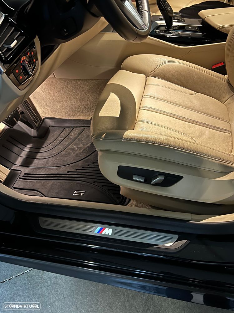 BMW 520 d Pack M Auto - 18