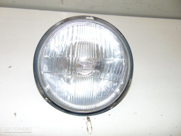 Mazda 818 farol original
