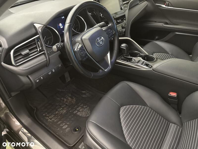 Toyota Camry 2.5 Hybrid Prestige CVT - 10
