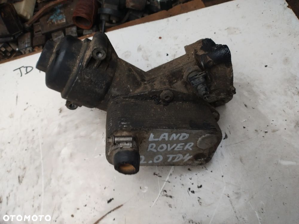 LAND ROVER FREELANDER 2,0td4 obudowa filtra oleju chłodnica - 1