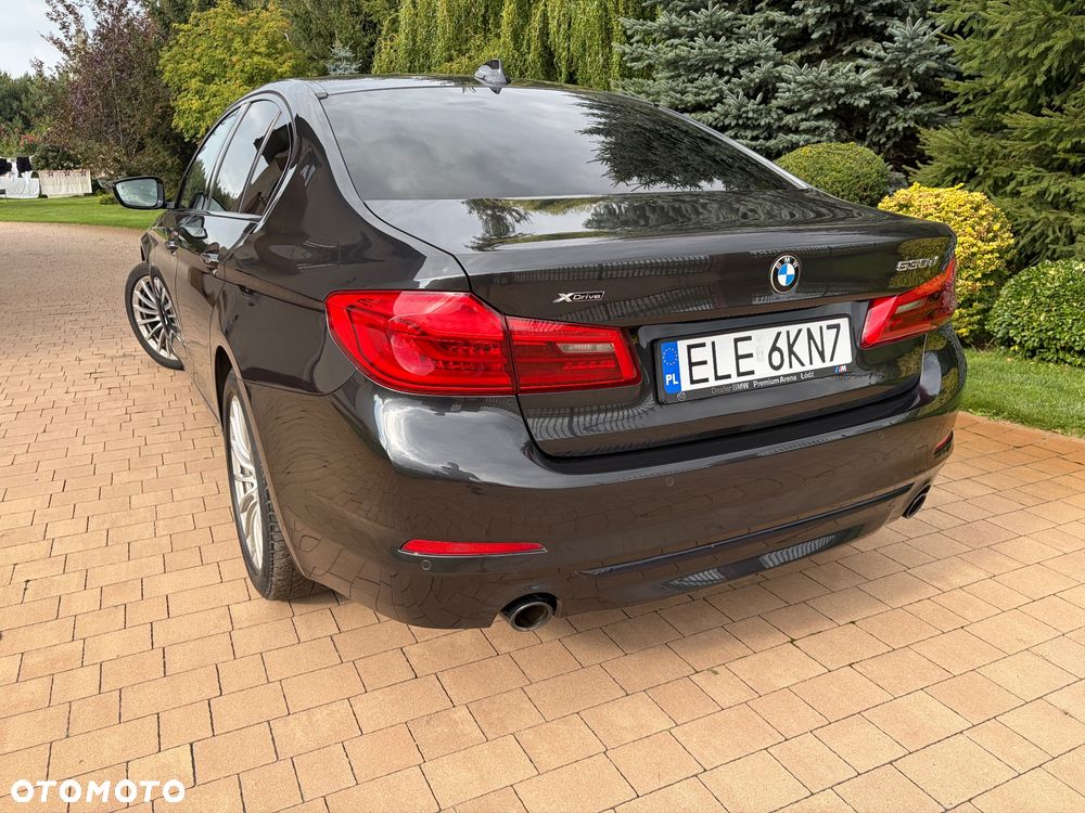 BMW Seria 5 530d xDrive Sport Line sport - 6