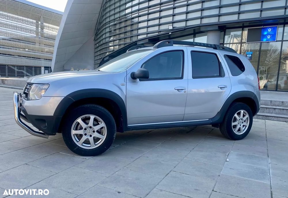 Dacia Duster 1.2 TCe 4x2 Laureate - 2
