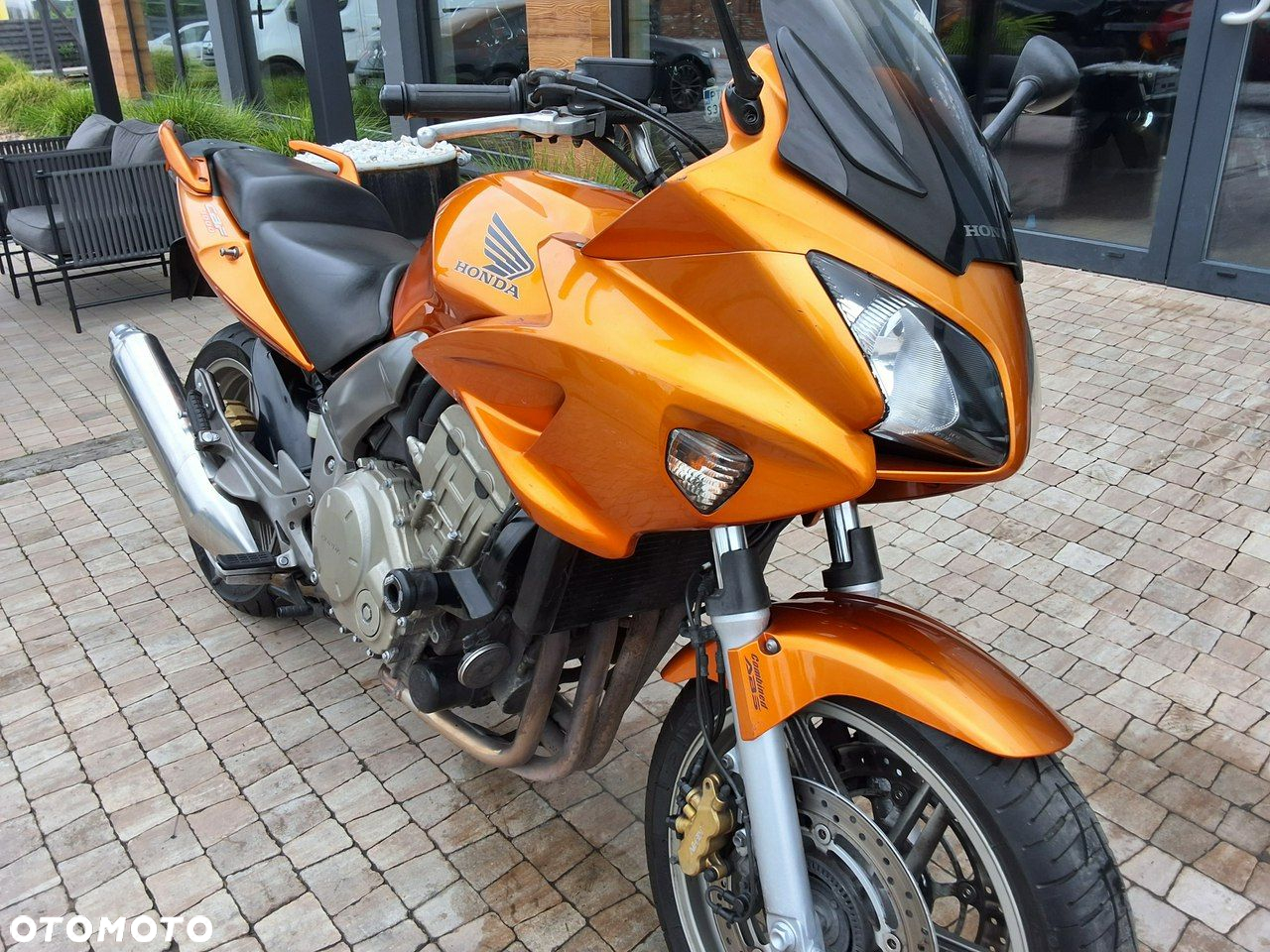 Honda CBF - 10