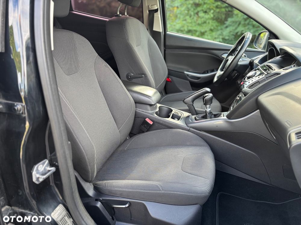 Ford Focus 1.6 TDCi DPF Start-Stopp-System Titanium - 14