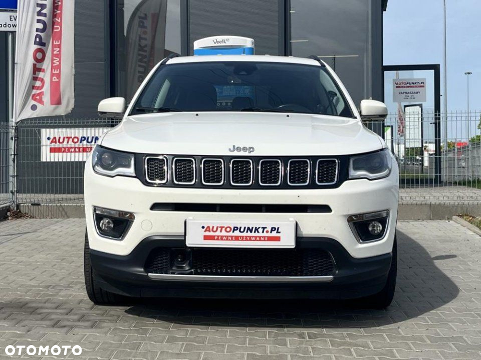 Jeep Compass - 2