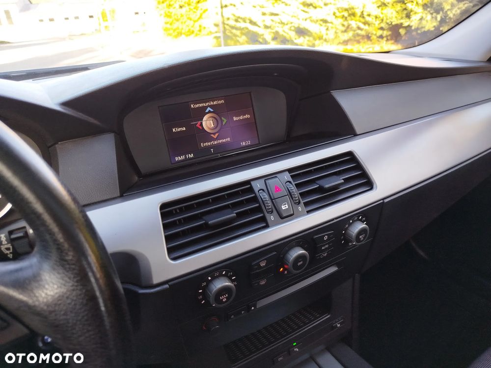 BMW Seria 5 - 21