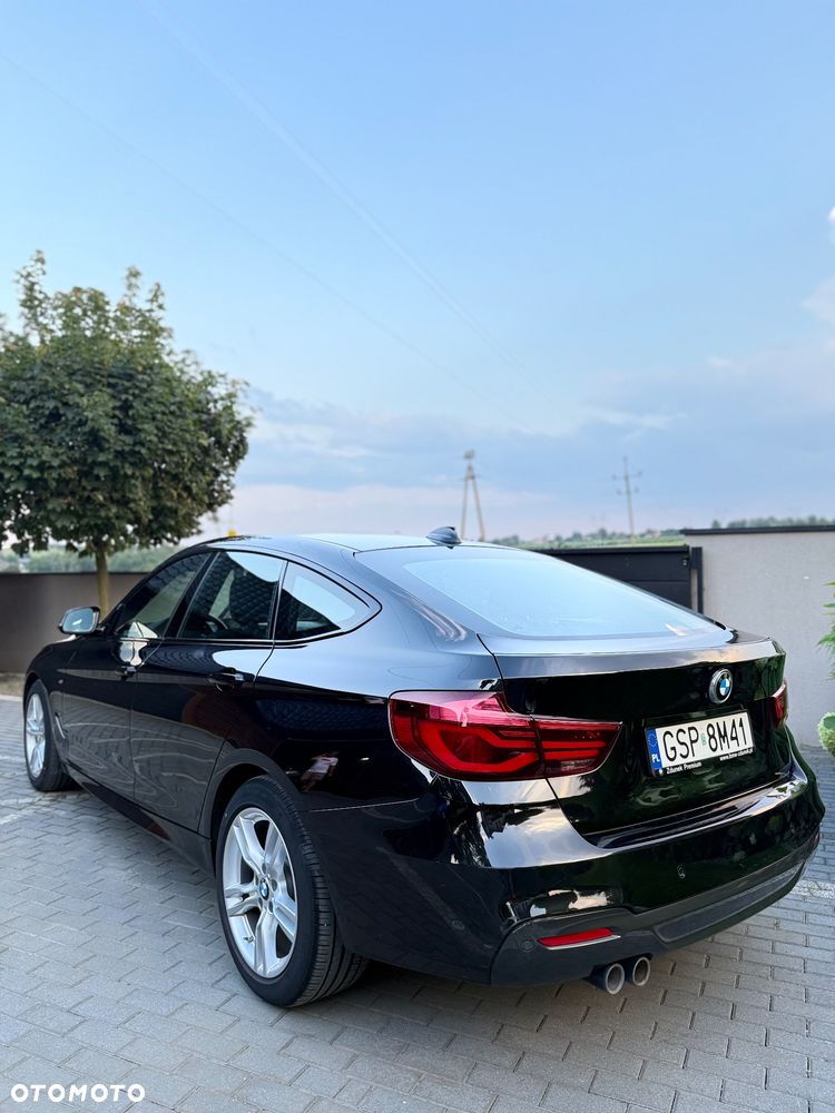 BMW Seria 3 320i xDrive M Sport - 3