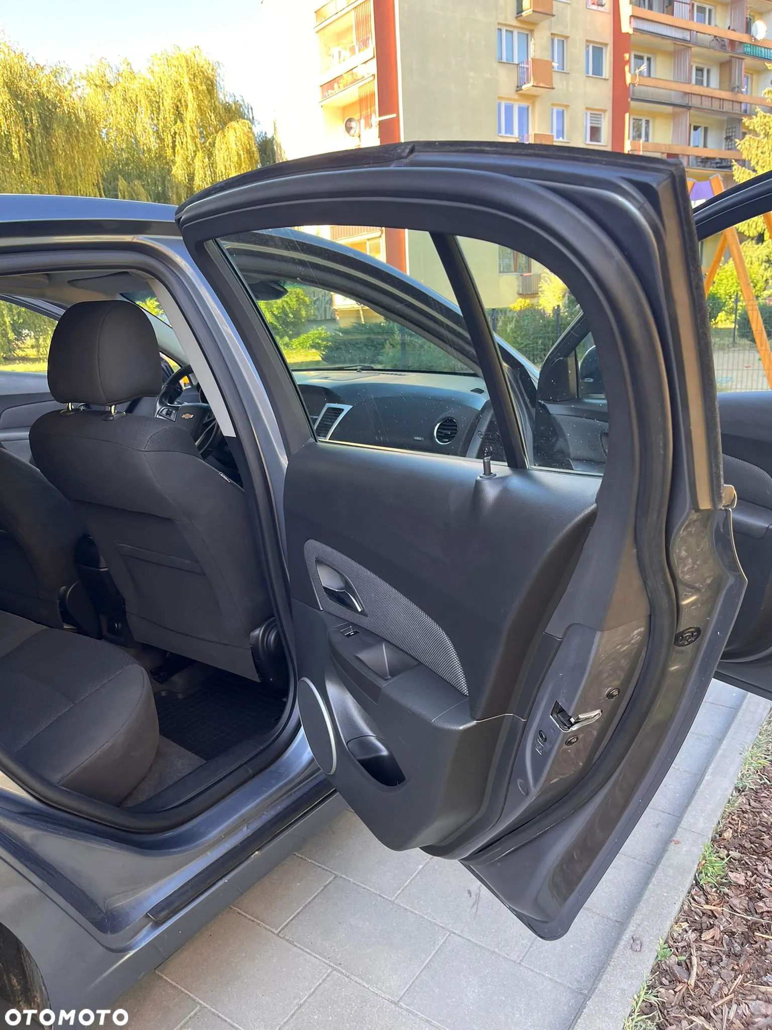 Chevrolet Cruze 1.8 LTZ - 23