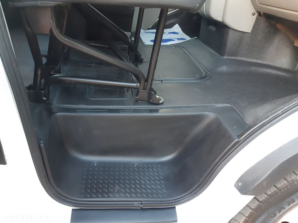 Renault Master - 32