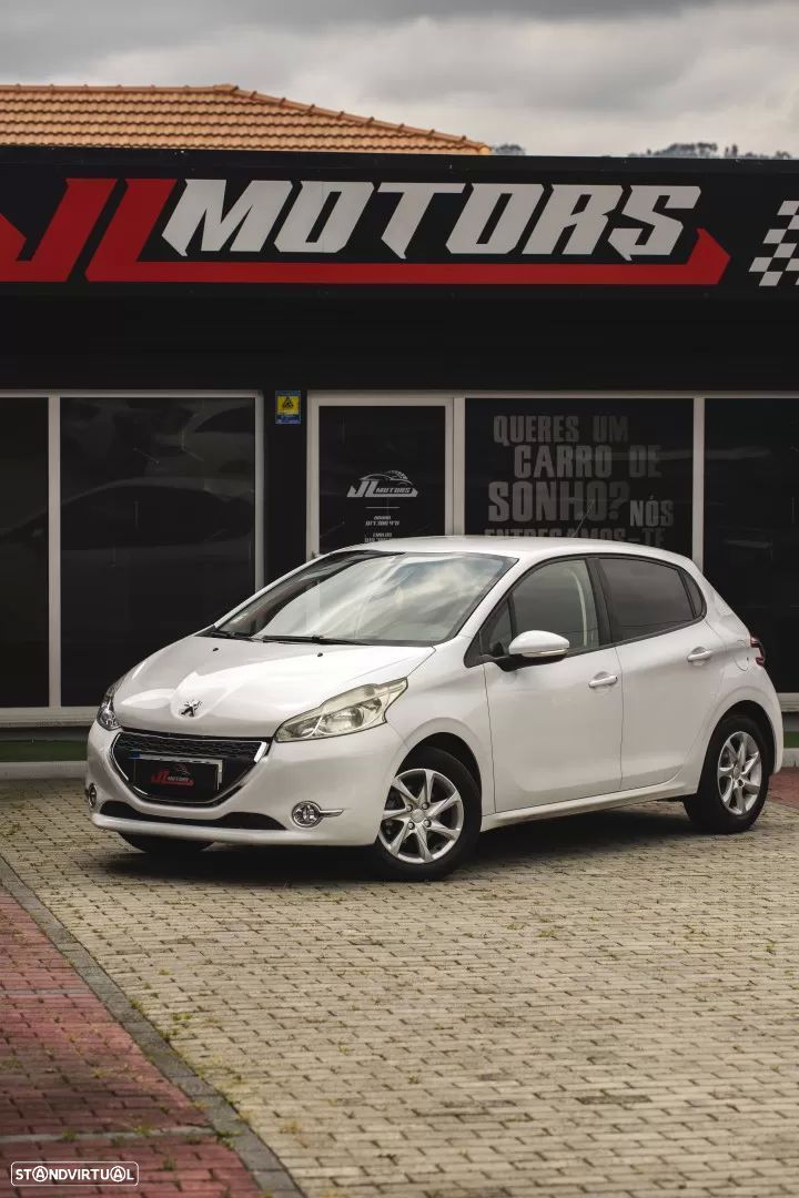 Peugeot 208 1.4 HDi Active - 1