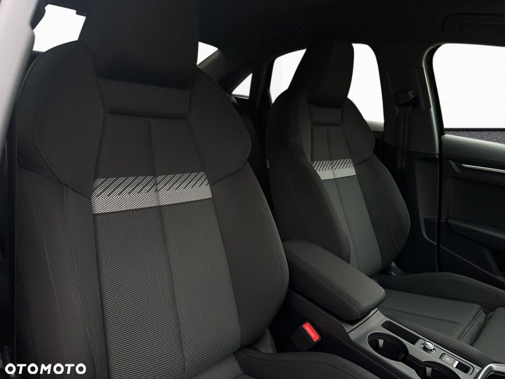 Audi A3 Limousine - 11