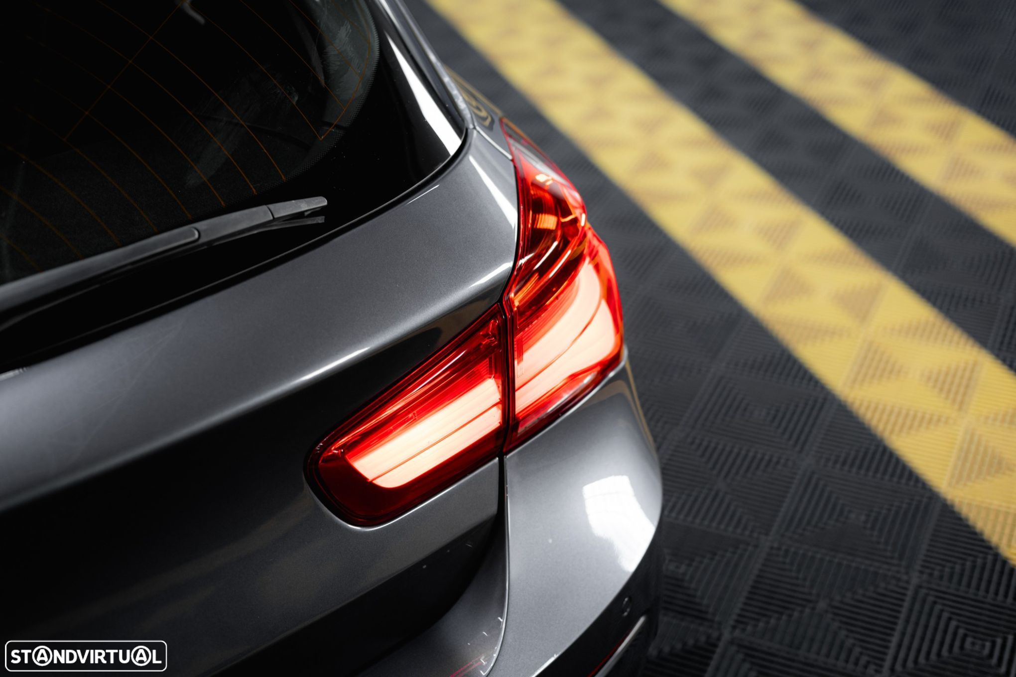 BMW 116 d Pack M - 10