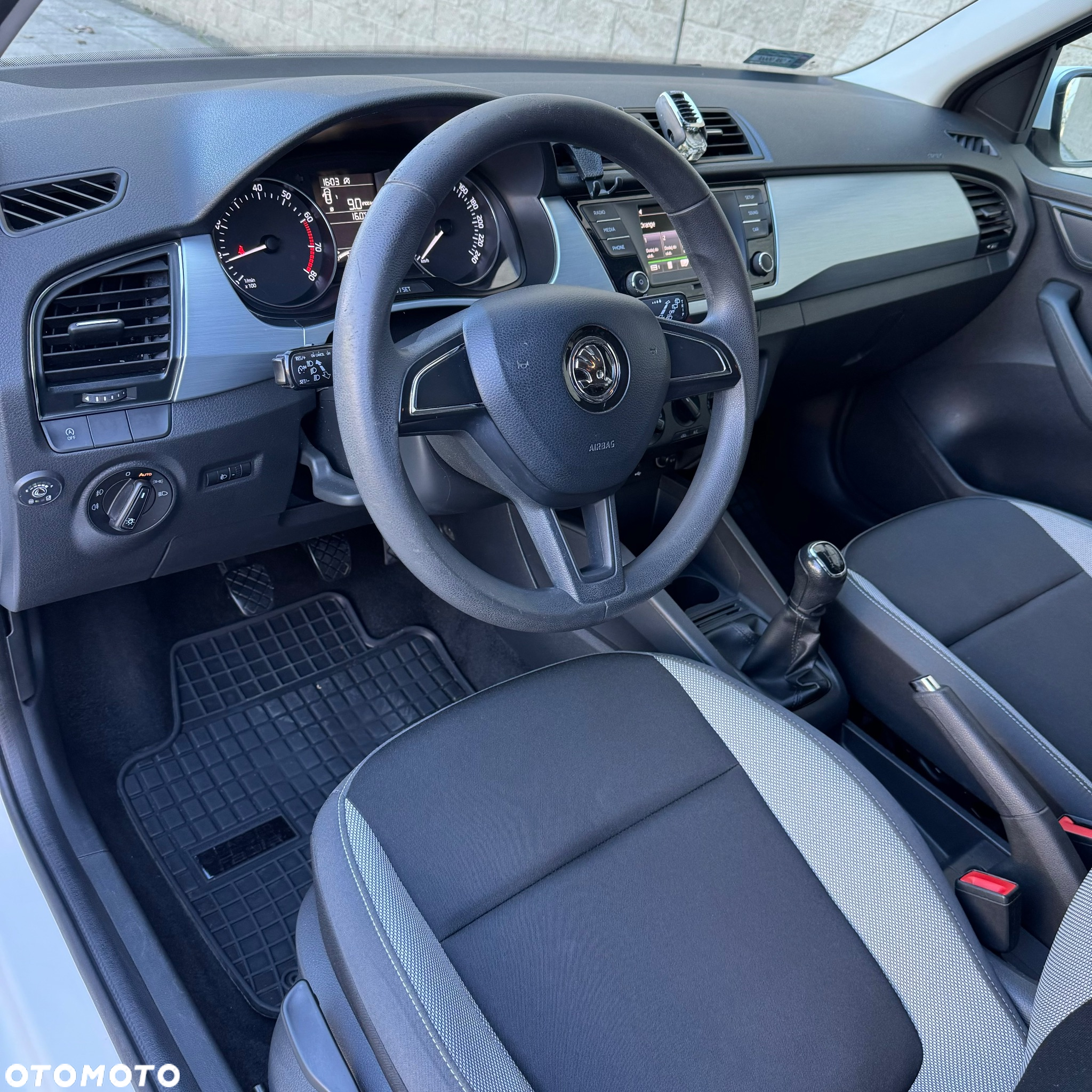 Skoda Fabia 1.0 Ambition - 7