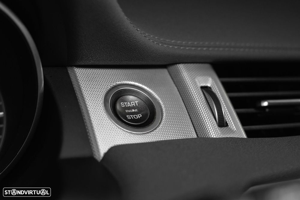 Land Rover Range Rover Evoque 2.2 eD4 Dynamic - 31