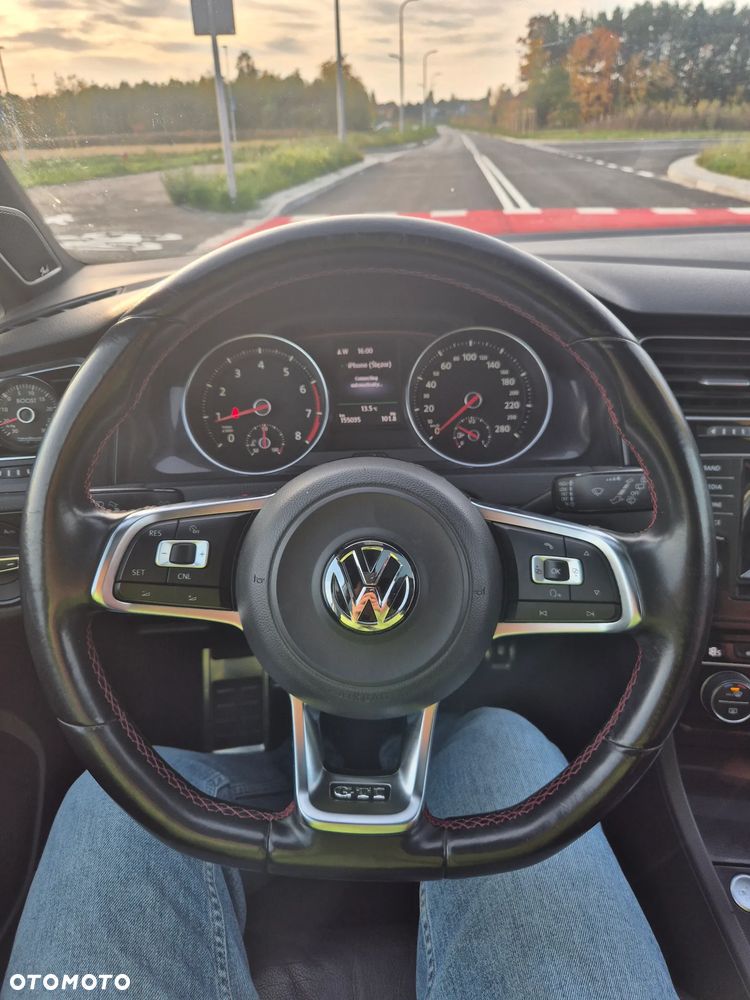 Volkswagen Golf 2014