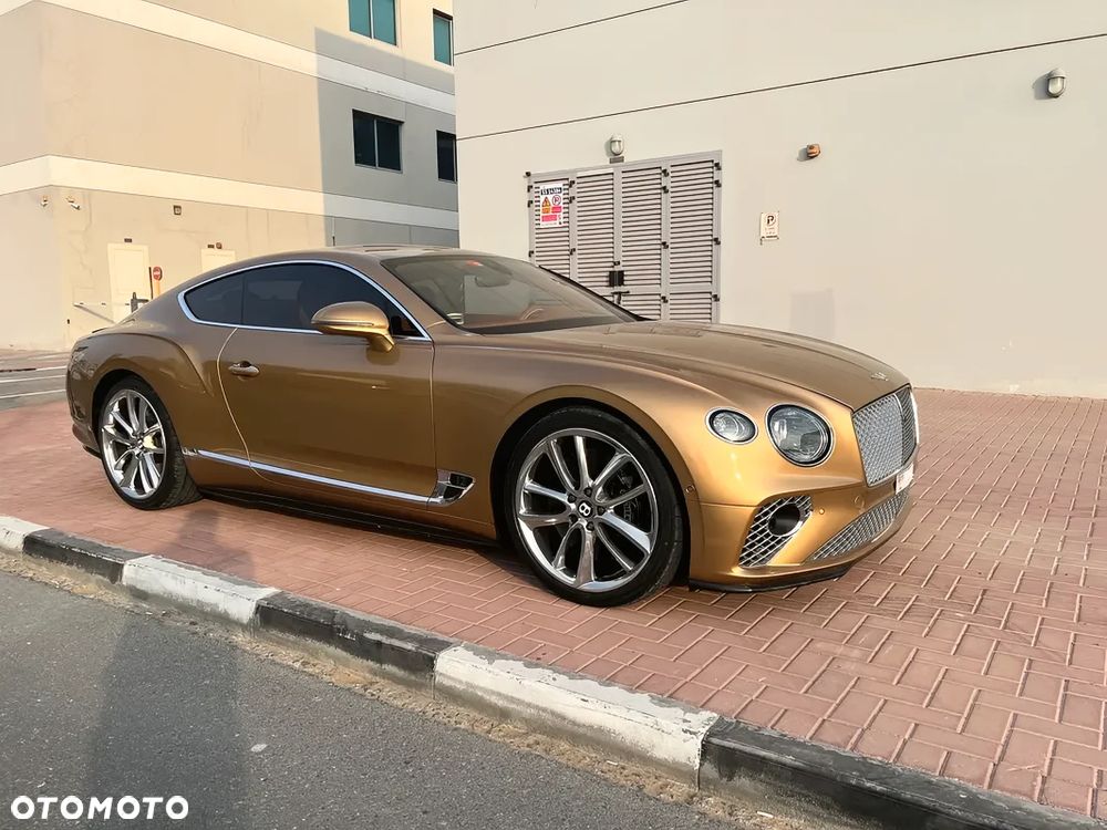 Bentley Continental GT - 7