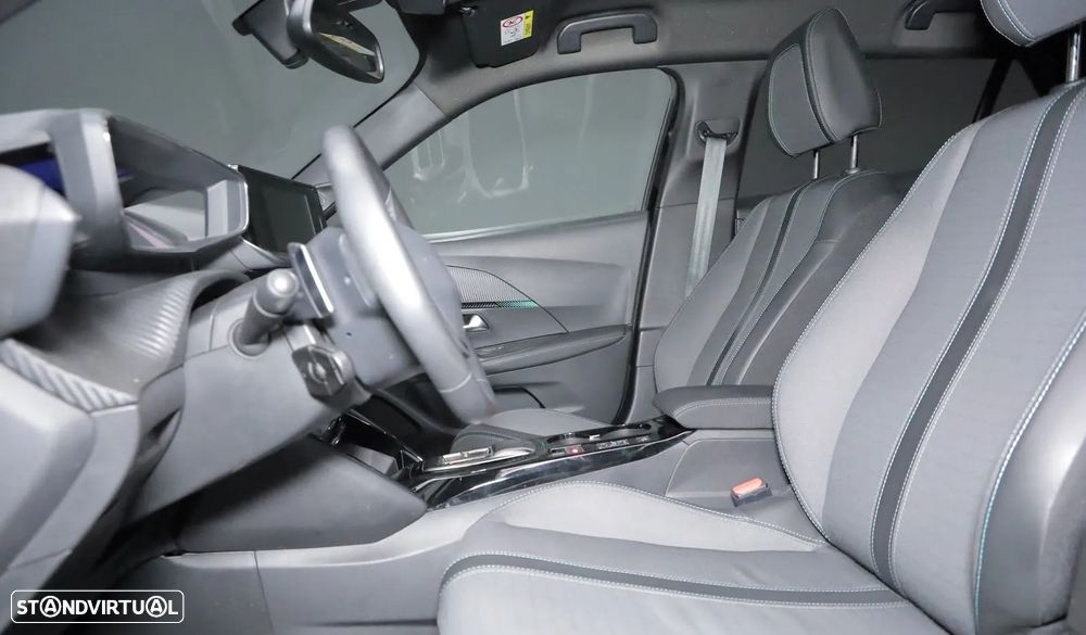 Peugeot 2008 PureTech 130 EAT8 Allure - 7