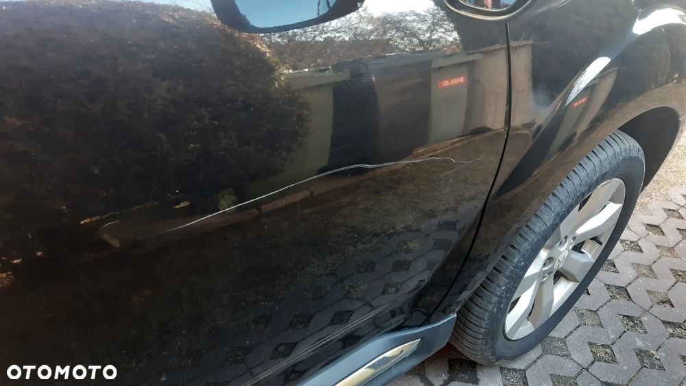 Mitsubishi Outlander 2.0 DID Intense + - 22