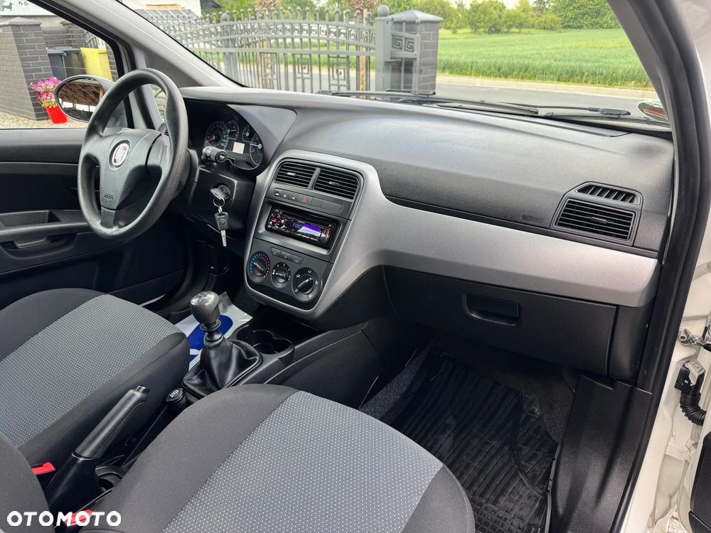 Fiat Punto 1.2 Fresh - 16