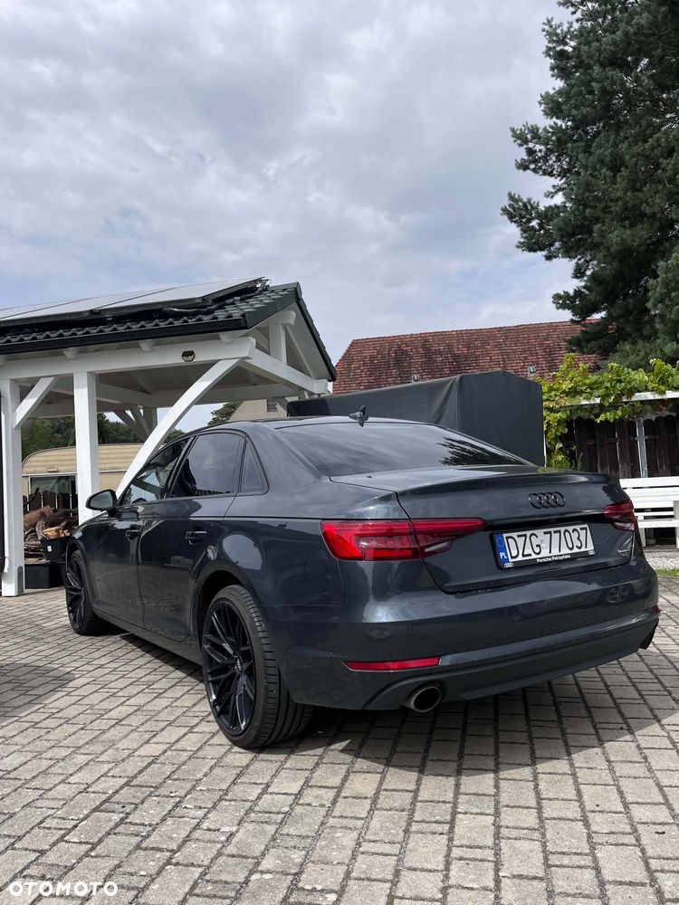 Audi A4 Limousine - 19