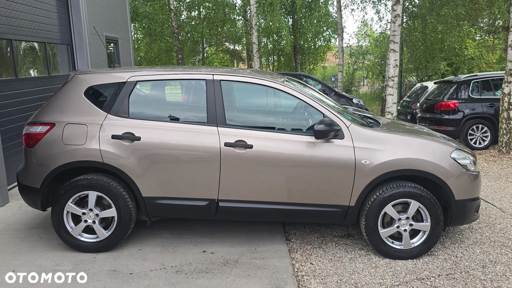 Nissan Qashqai 1.6 Visia - 2