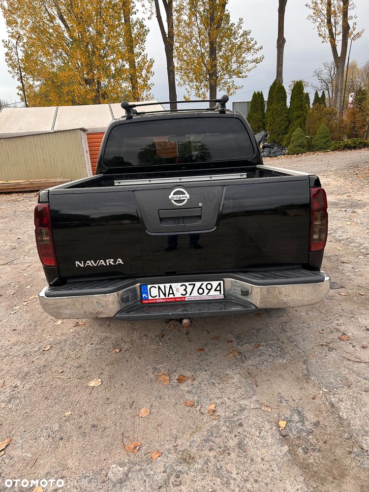 Nissan Navara 2008 photo 2