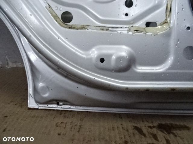 DRZWI LEWY TYŁ LEWE TYLNE NISSAN ALMERA TINO LAK:KLOG NR1325 - 12