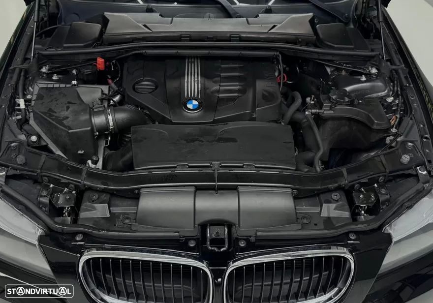 BMW 318 d - 10