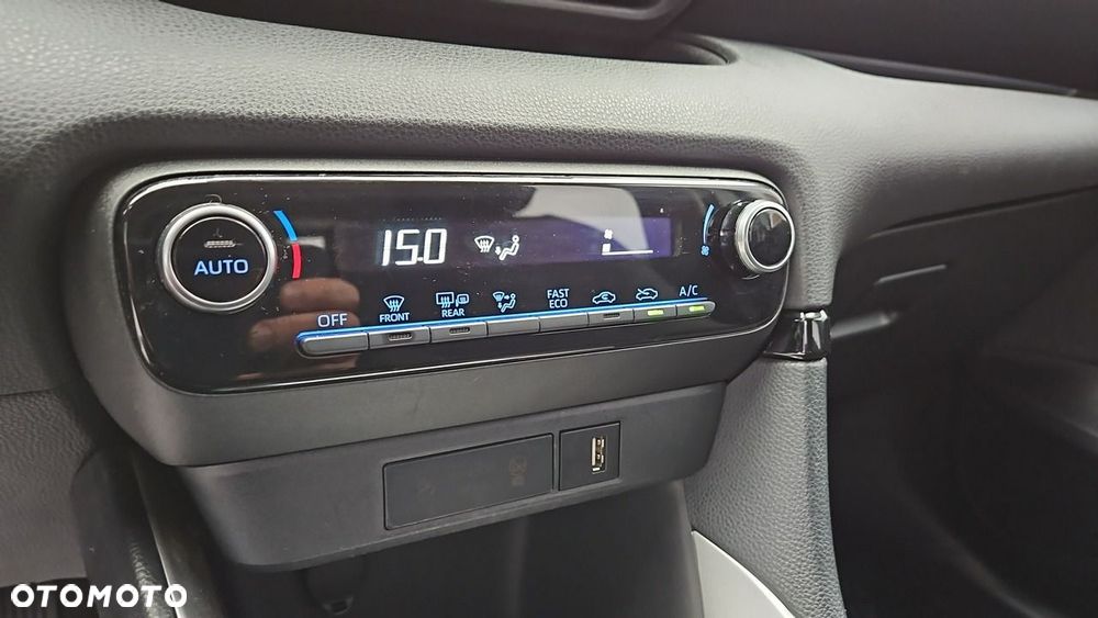 Toyota Yaris Hybrid 1.5 Comfort - 19