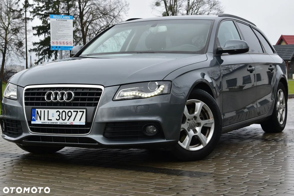 Audi A4 Avant 2.0 TDI ultra DPF Attraction - 25