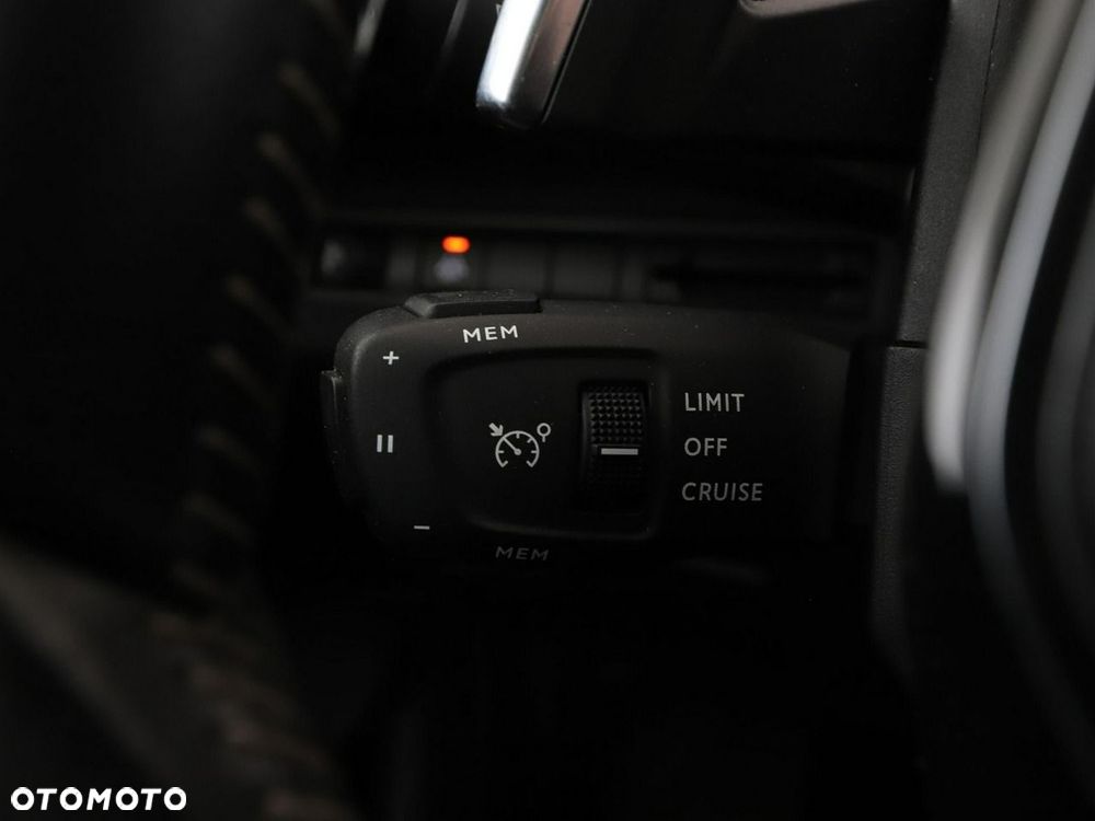 Peugeot 3008 BlueHDi 130 Stop & Start EAT8 Active Pack - 37