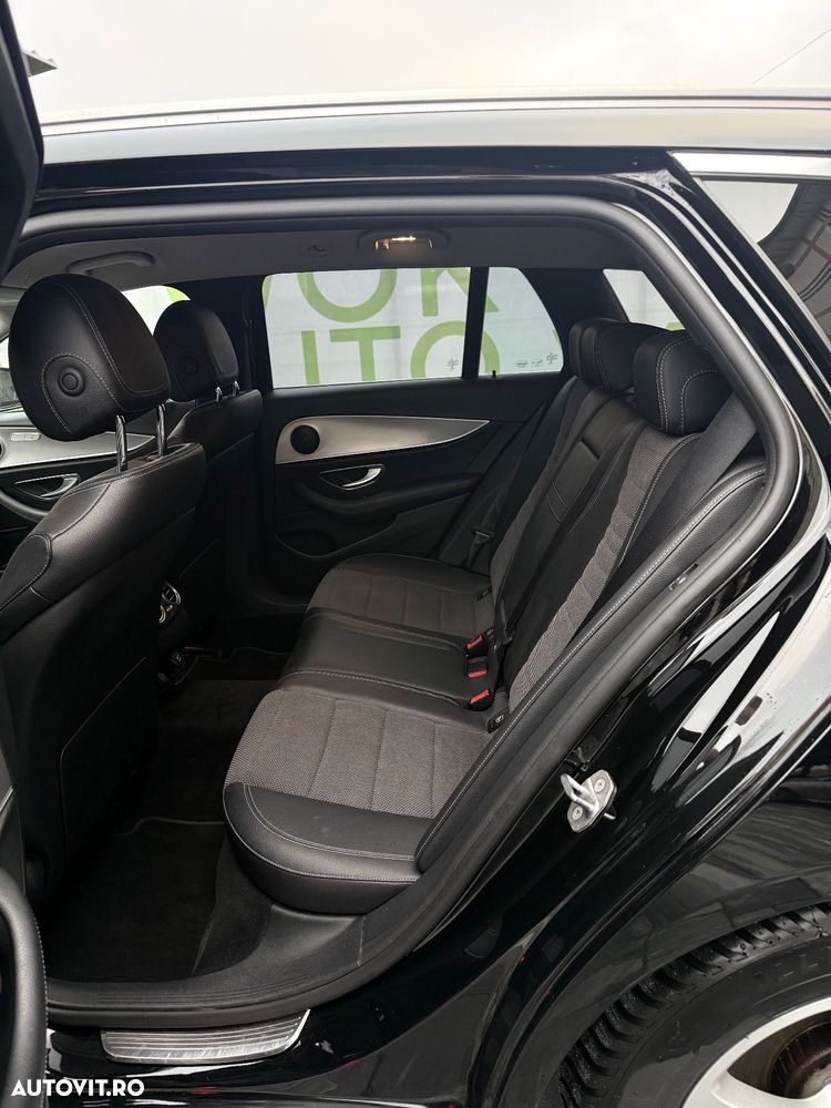 Mercedes-Benz E 220 d T 9G-TRONIC Exclusive - 16