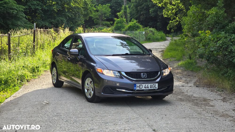 Honda Civic 1.8 Automatic ES - 1