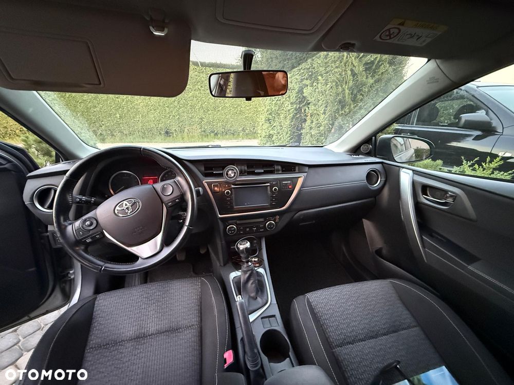 Toyota Auris 1.6 Edition - 5