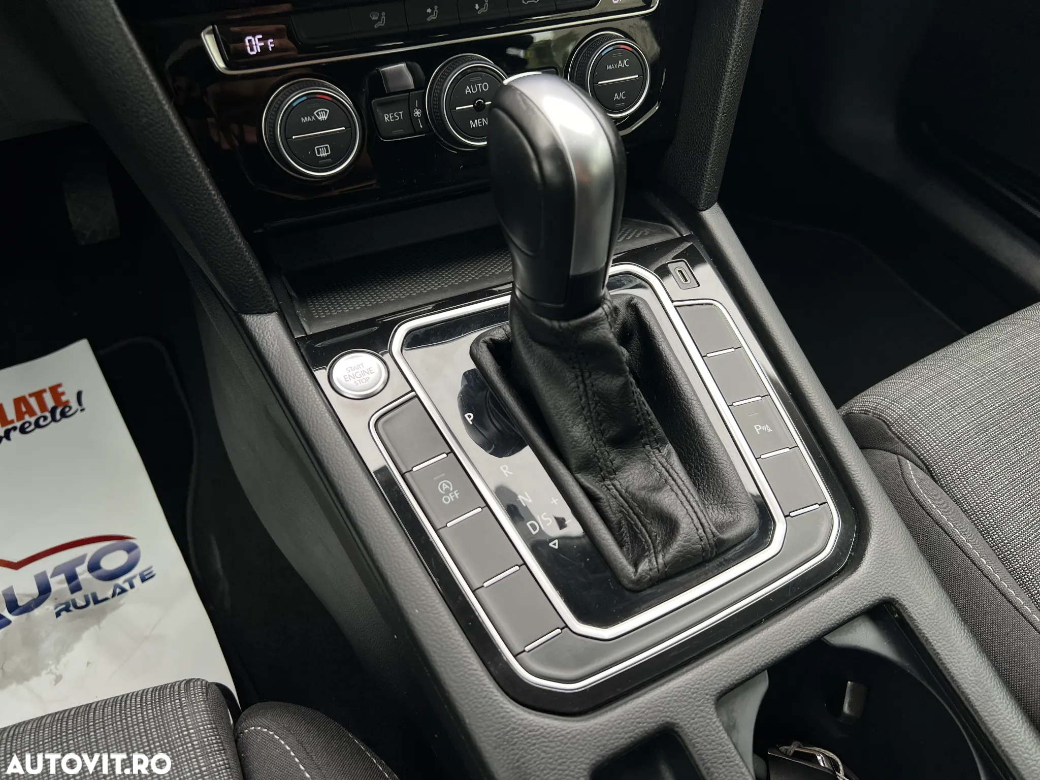 Volkswagen Passat - 12