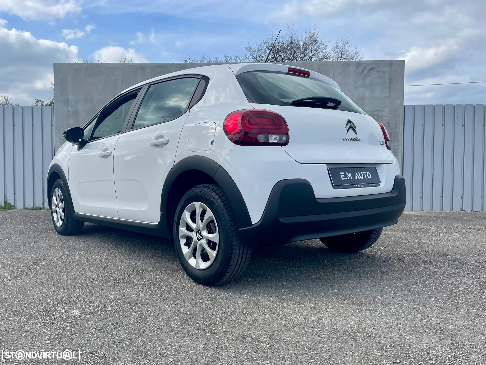 Citroën C3 1.2 PureTech Feel - 2