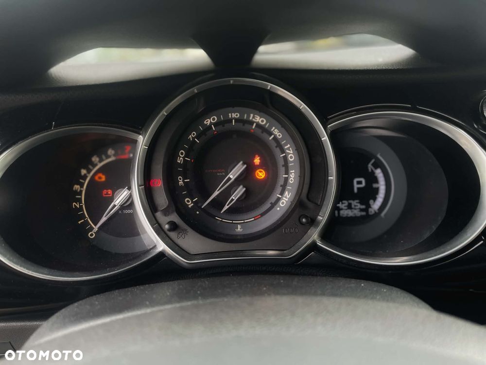 Citroën DS3 1.6 VTi SoChic - 11