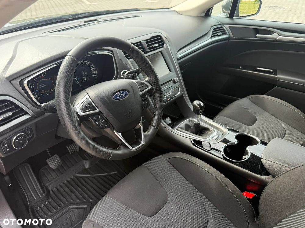 Ford Mondeo 2.0 TDCi STart-Stopp Titanium - 24