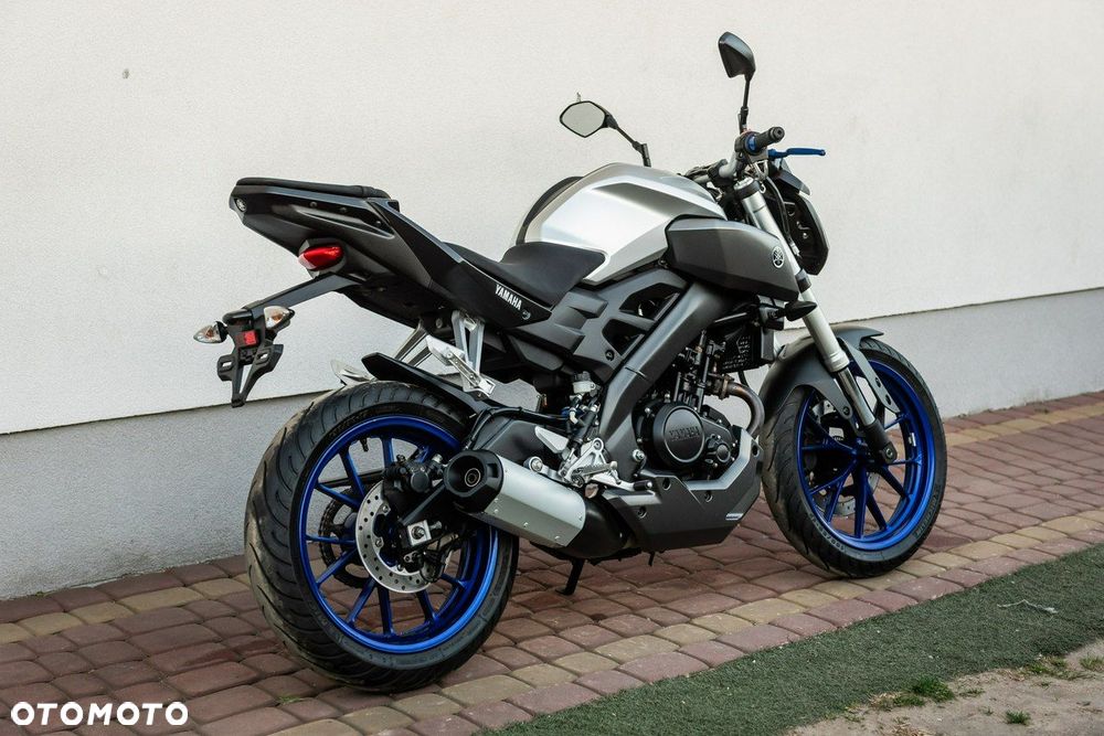 Yamaha MT - 4