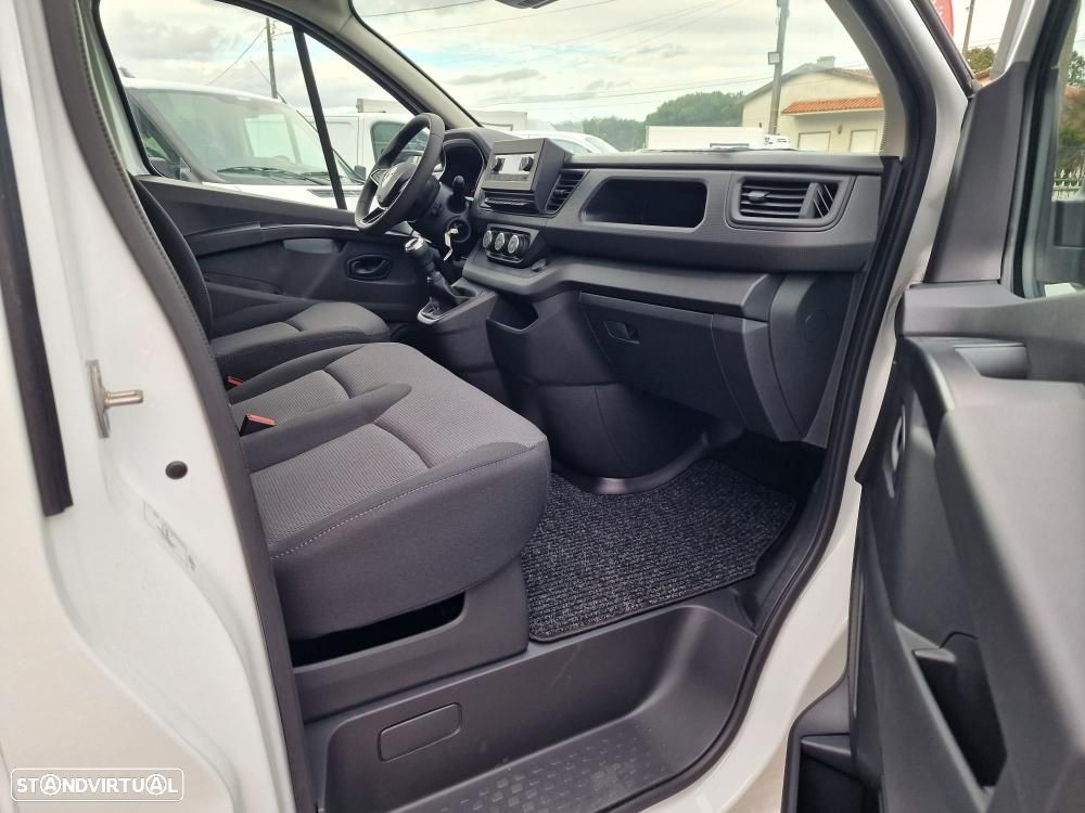 Renault Trafic L1H1 2.0 dci 120CV - 20