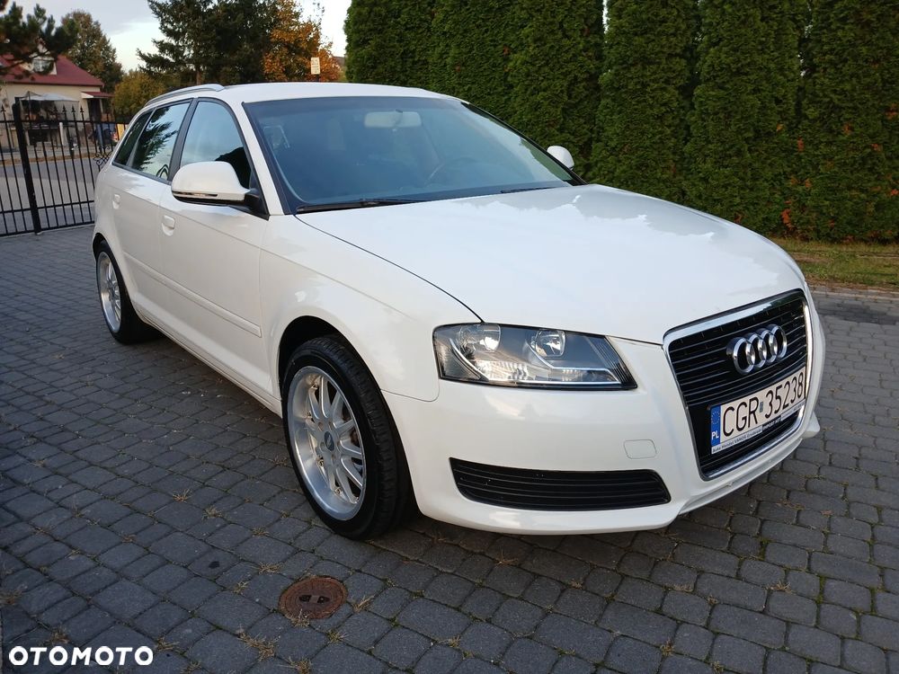 Audi A3 Sportback 1.6 Attraction - 6